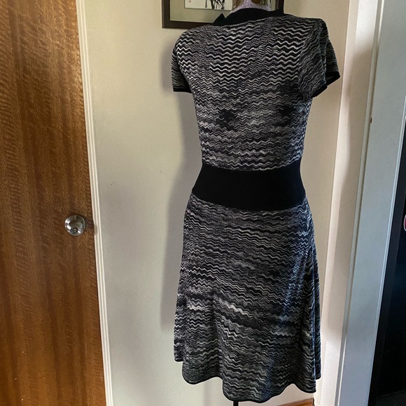 BCBG silk sweater dress - Picture 2 of 7